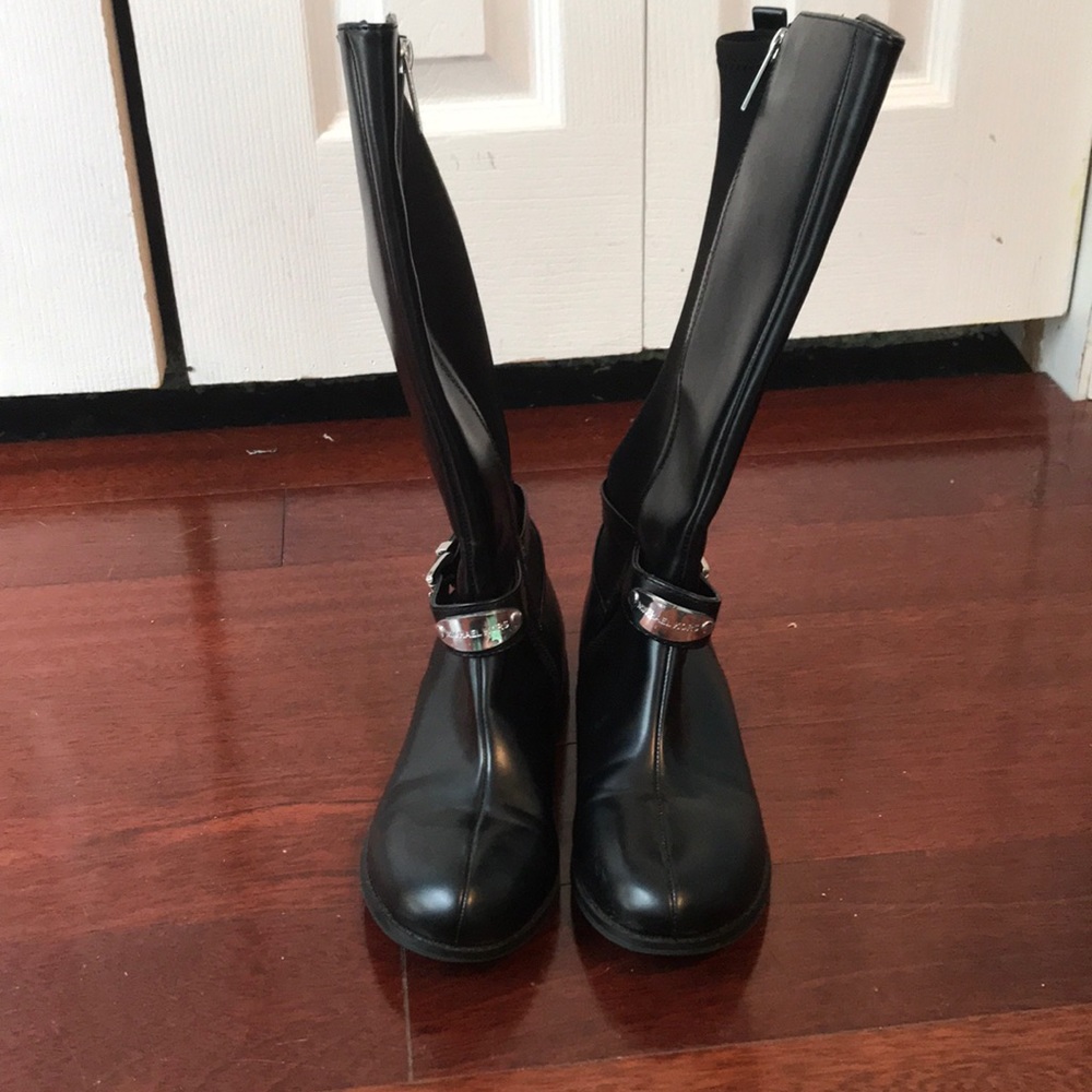 Micheal Kors Girls Boots